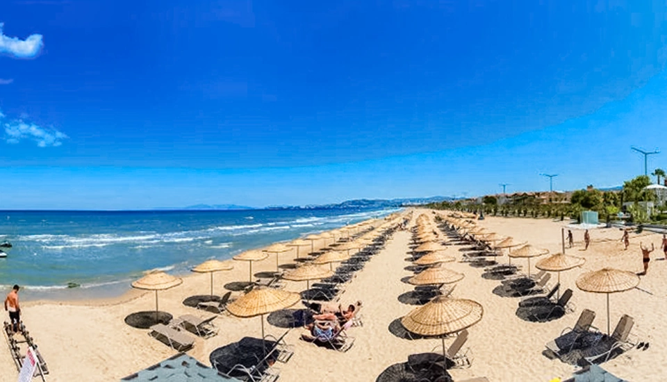 هتل فلورا گاردن افسوس کوش آداسی